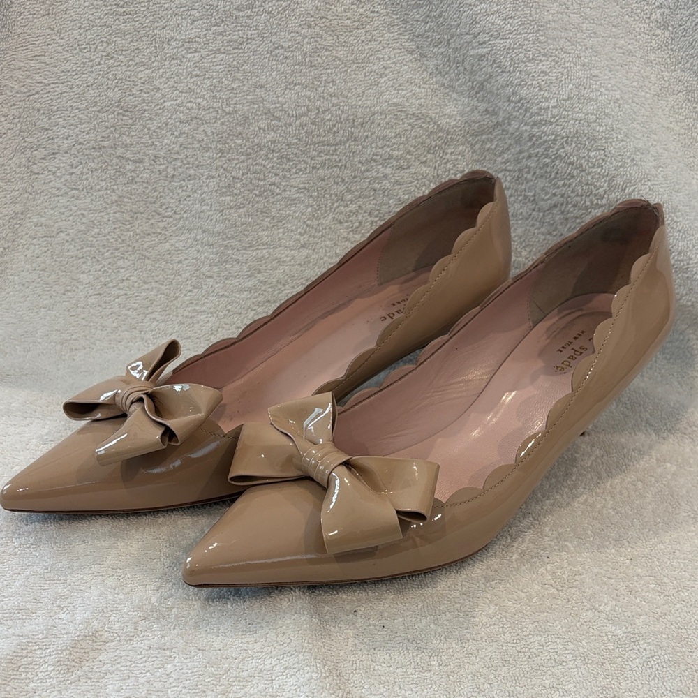 Kate Spade Tan Patent Bow Flats - Picture 3 of 6